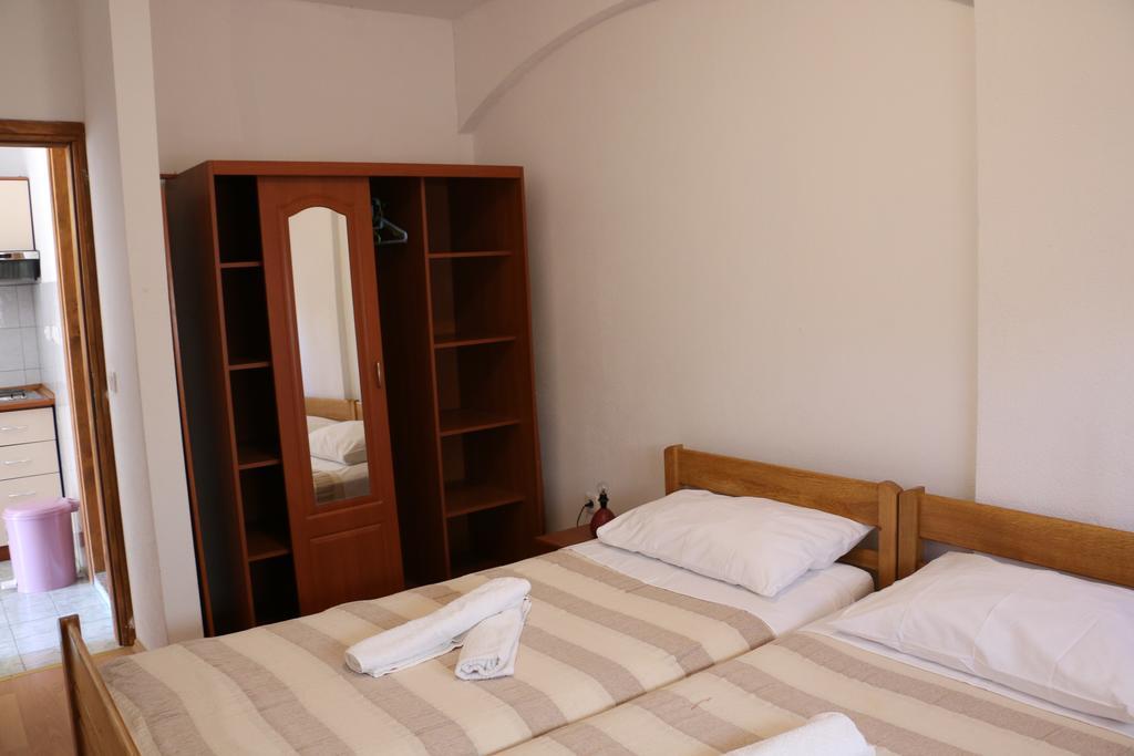 Apartments Marija Zadar Exterior photo
